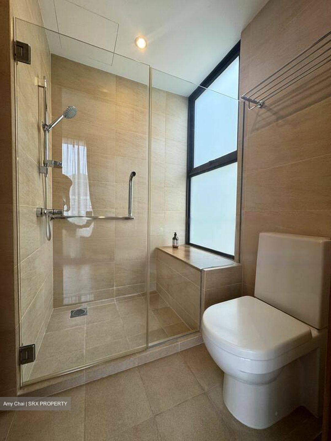 Lornie Road (D11), Terrace #459378741
